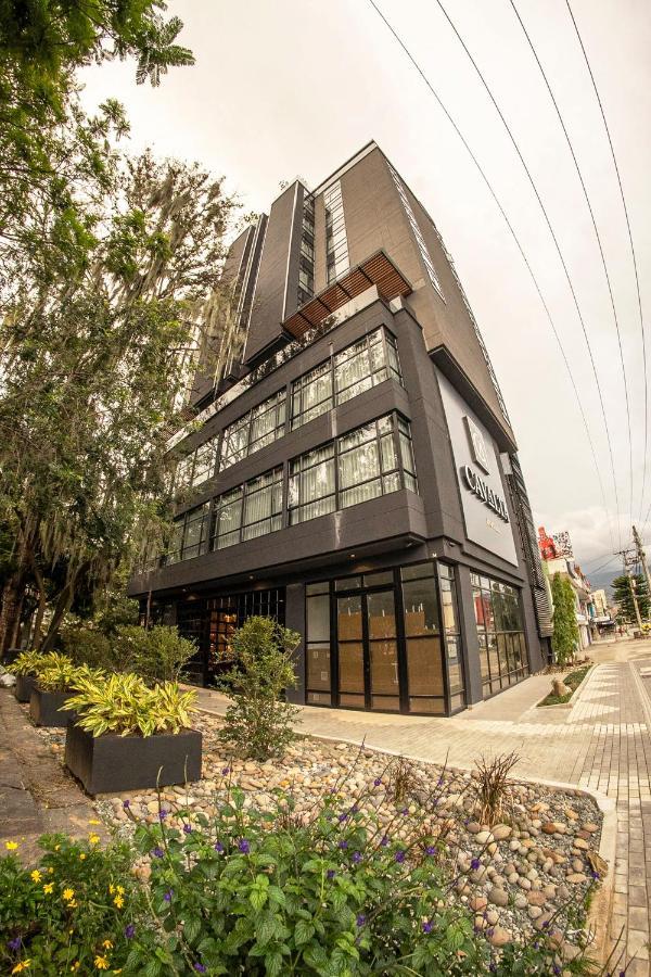 Hotel Cavalta Medellín Exterior foto The building of the museum